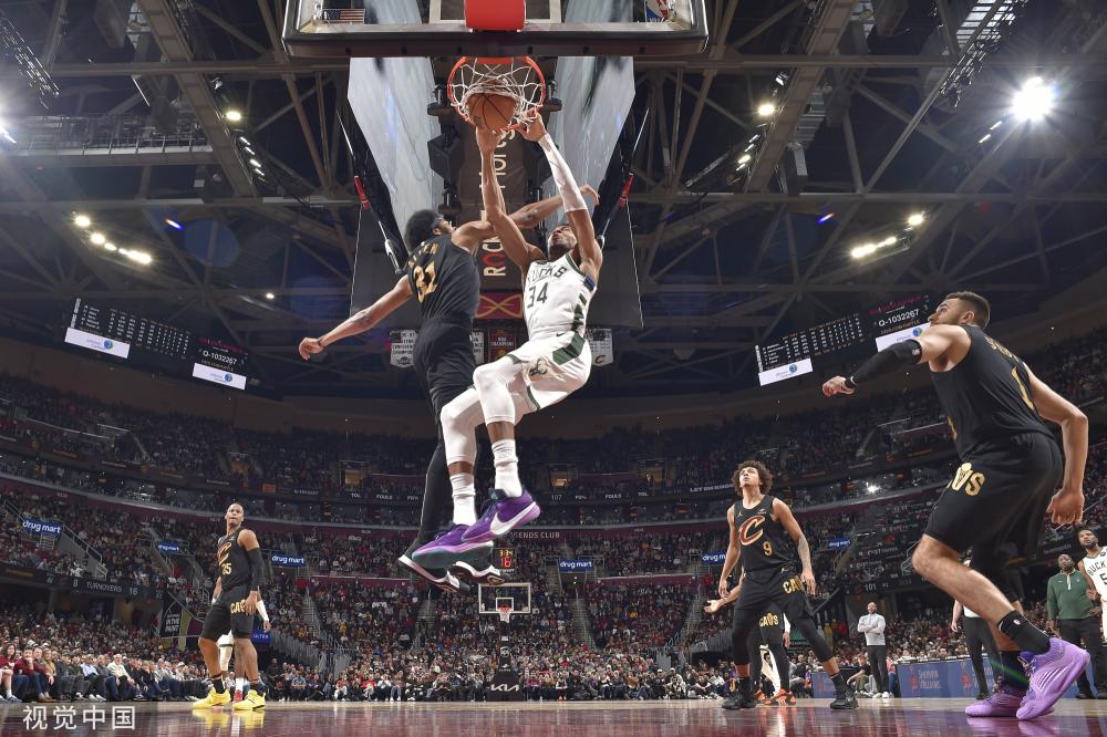 费尔南德斯 费尔南德斯