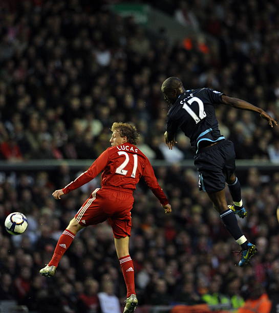 海海港2比 海海港2比